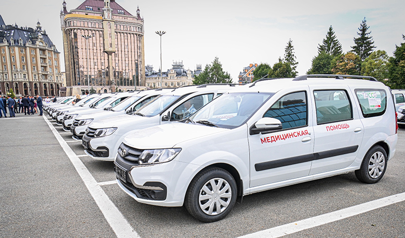 Татарстанские больницы получили еще 70 автомобилей для первичного звена