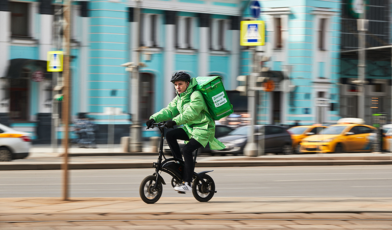 Delivery Club: Санкт-Петербург на втором месте по количеству ресторанов с велопарковками