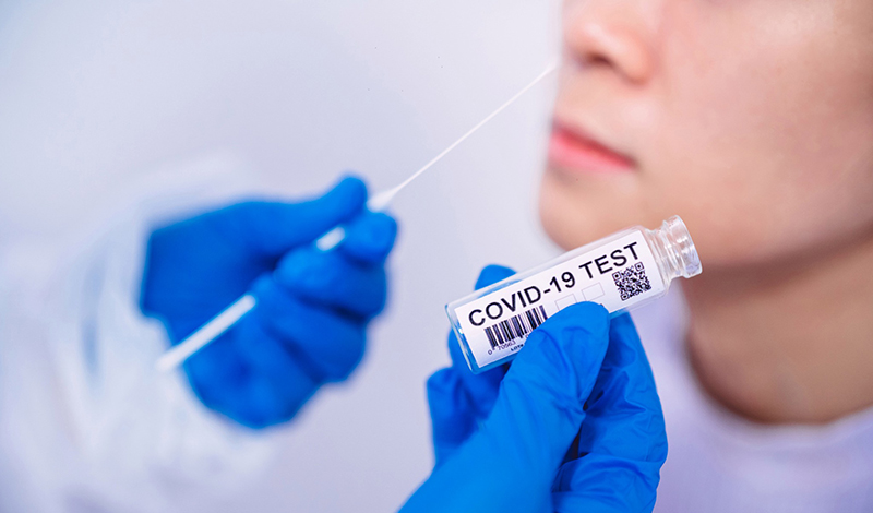 Союз пациентов: пробы для тестов на Covid берут неподходящими зондами