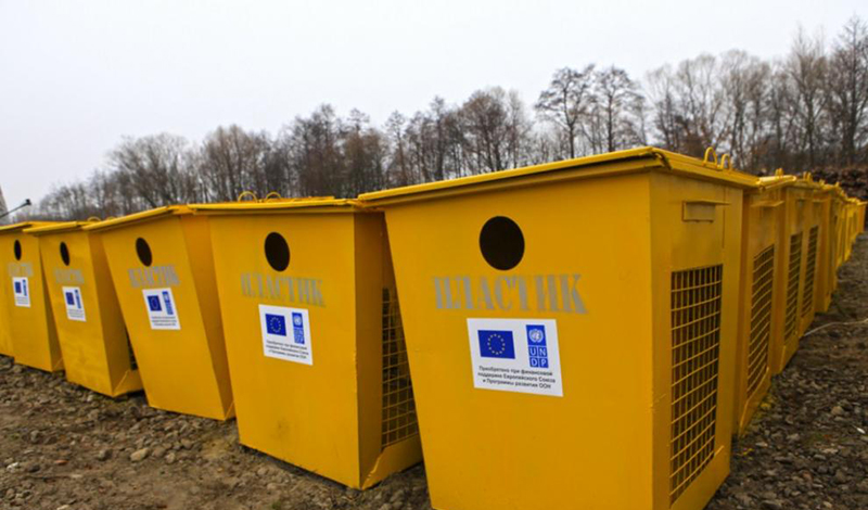 Архангельской области выделят более 19,3 млн рублей из федерального бюджета на покупку контейнеров для раздельного сбора отходов