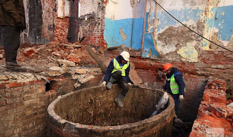 В Татарстане при реставрации корпуса завода Крестовниковых обнаружены гигантские дубовые чаны для мыла