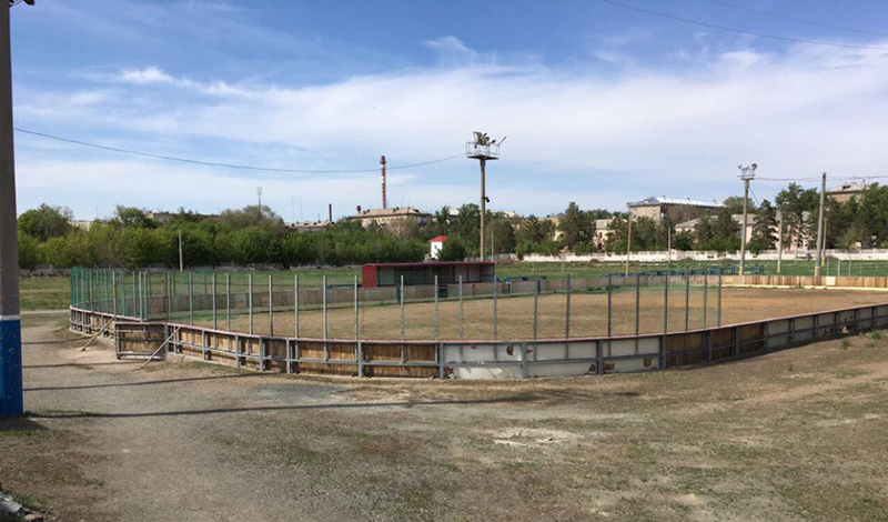 Стадион «Локомотив» в Орске реконструируют