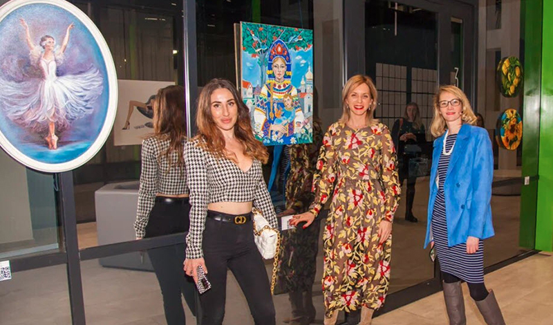 Масштабная международная выставка женщин-художниц BOSSOM / ЛОНО прошла в POP UP MUSEUM современного российского искусства