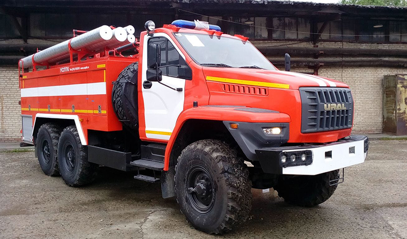 Власти Омской области закупят новые пожарные автоцистерны в рамках федерального проекта