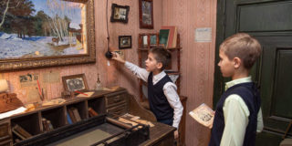 Около 90 тысяч московских школьников за год посетили образовательно-исторический квест в Музее Победы