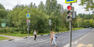 Муниципалитеты Архангельской области получат 18 млн рублей на модернизацию пешеходных переходов и светофоров