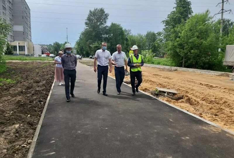 В Татарстане по нацпроекту «Жилье и городская среда» улучшат качество питьевой воды, расселят граждан из аварийного жилья и благоустроят парки