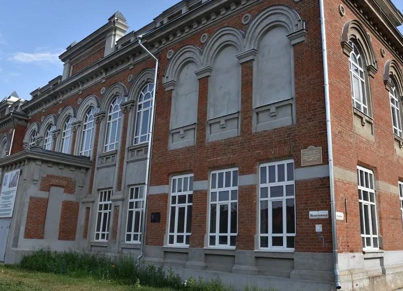 Астраханское реальное училище отреставрируют за 10 млн
