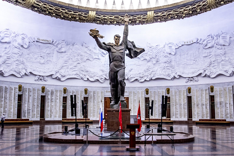 Ветеранские организации Москвы возложат цветы в Музее Победы