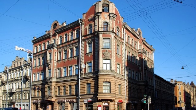 Фасады дома Бурцева отремонтируют в Санкт-Петербурге