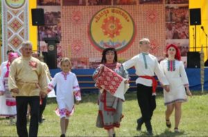 На празднике «Валда Шинясь» в Тетюшском районе Татарстана реконструируют старинный обряд