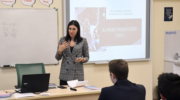 В сентябре в 20 школах Казани откроются профильные психолого-педагогические классы