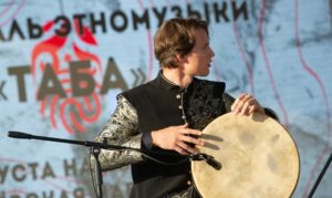 На этнофестивале в Татарстане впервые в России прозвучит новый музыкальный инструмент и приедет его изобретатель