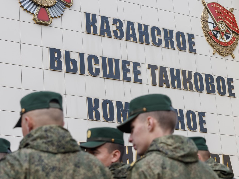 Десять выпускников Казанского танкового училища стали Героями России за подвиги в СВО
