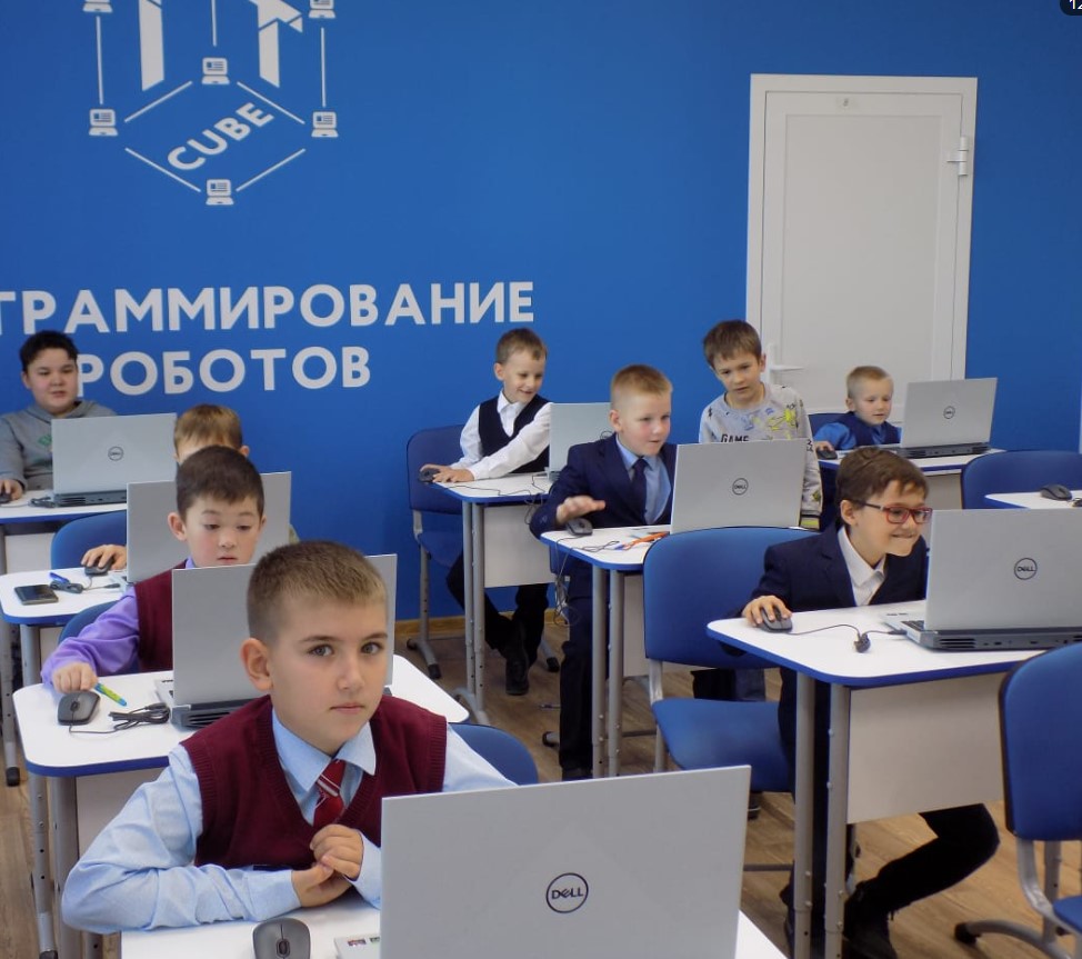В Татарстане по нацпроекту началось обучение школьников основам бизнеса