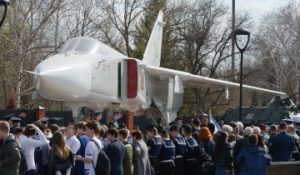 В Казани открыли памятный знак экипажу Пе-2, погибшему во время Великой Отечественной войны