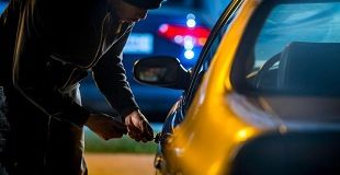 Зачем недобросовестные автовладельцы инсценируют хищение своего авто