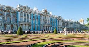 Царское село отдаст на реставрацию ковры и стулья