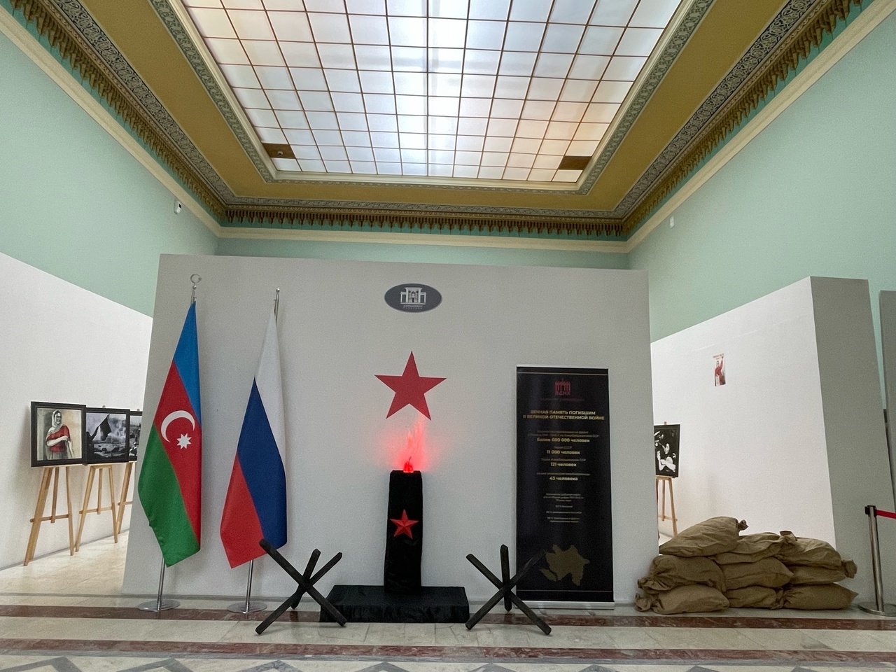 Одна на всех: День Победы отметили кинопоказом в павильоне Азербайджан на ВДНХ