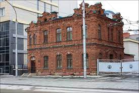 В центре Новосибирска отреставрируют «Дом с привидениями»