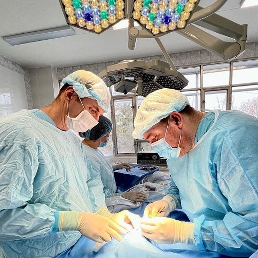 Самарские хирурги провели сложнейшую операцию на теле новорожденного