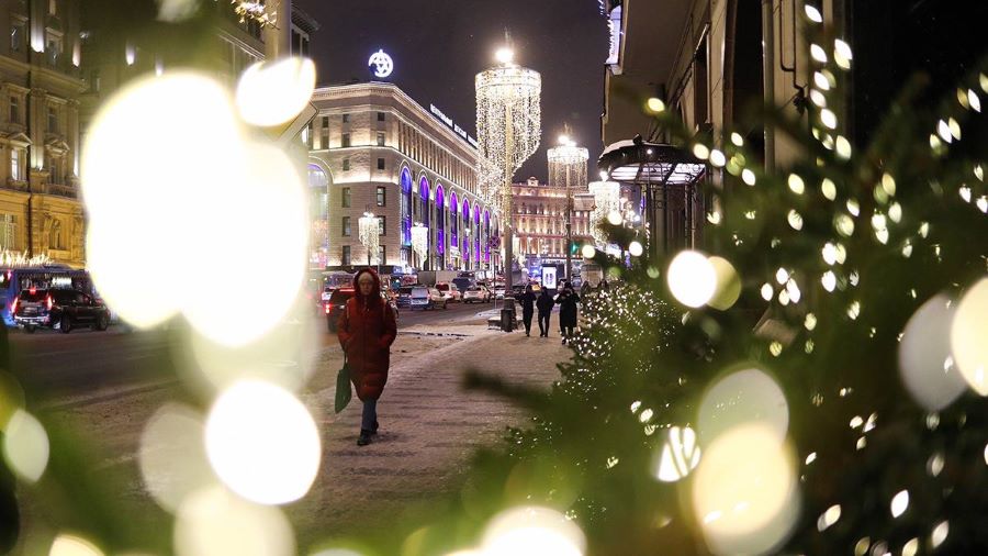 Две трети россиян заявили о желании оптимизировать новогодние траты