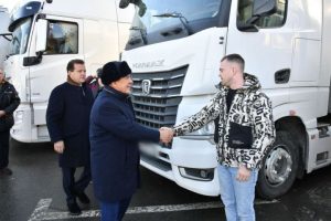 Глава Татарстана принял участие в отправке гуманитарного груза в Лисичанск и Рубежное