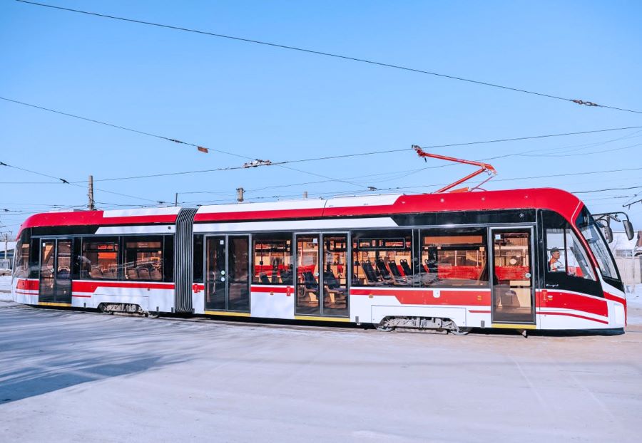 В Улан-Удэ трамваи «Богатырь М» производства «ПК Транспортные системы» начали перевозку пассажиров