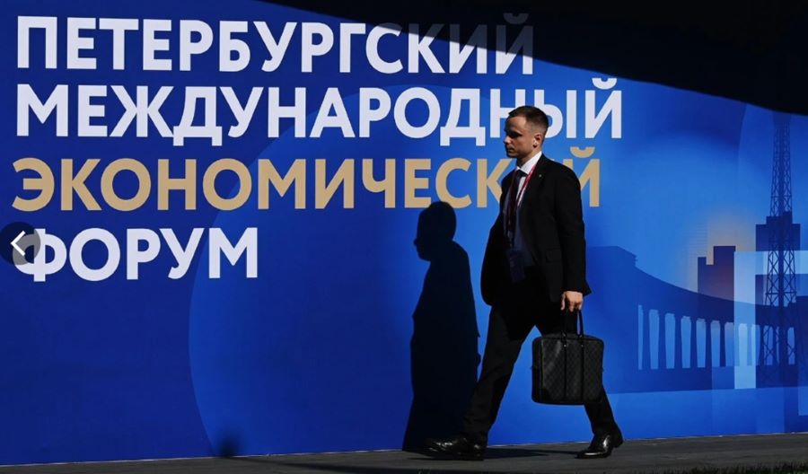 Модно – не значит можно. Центр стратегических разработок подготовит для зарубежных и российских туроператоров специальную брошюру.
