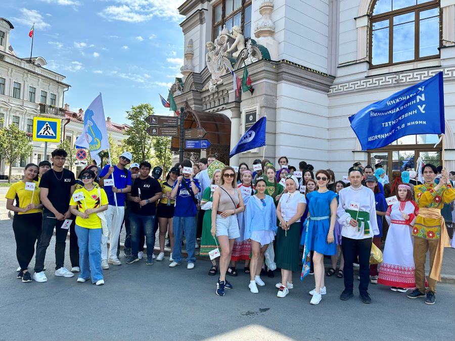 Церемония сбора подарков на Сабантуй в Казани начнется с шествия наряженных конных повозок
