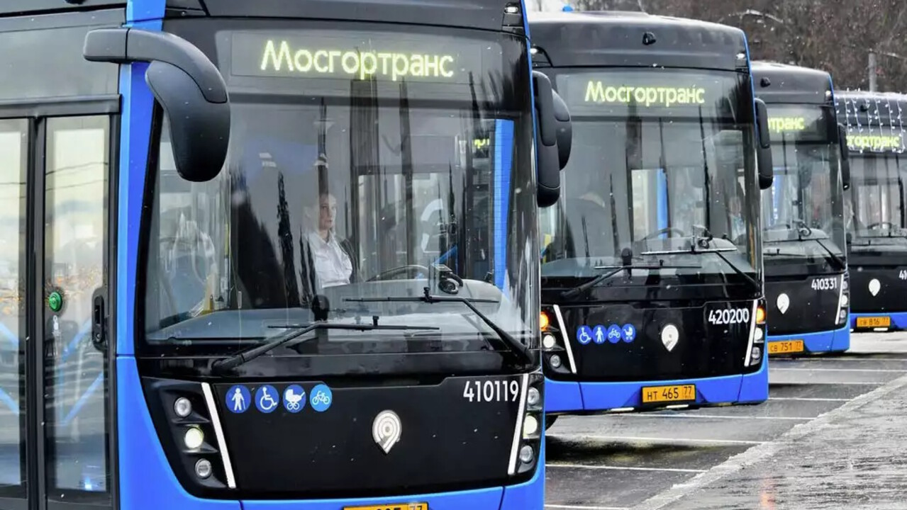 Новость от Мосгортранса: "Электробусы уже составляют более 30% парка наземного городского транспорта Мосгортранса"
