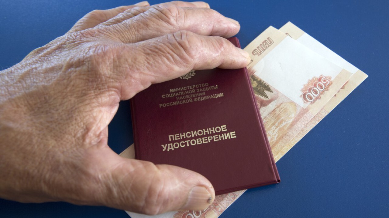 Кому повысят пенсии с 1 января 2025 года