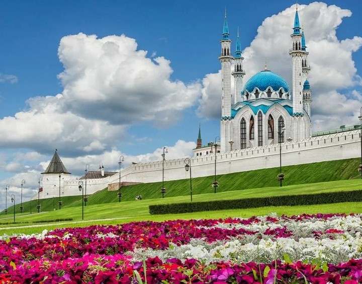 Международная премия им. Е.К. Завойского в Казани.